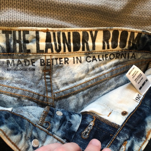 The Laundry Room Acid Wash High Waisted Shorts - Picture 6 of 7
